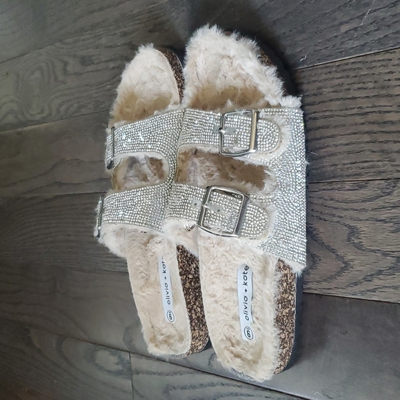 Olivia + kate  rhinestone  footbed sandals w size 9 NWOB - Picture 3 of 8